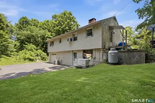 16 Pine St, Newtown, CT 06482 - Photo 17