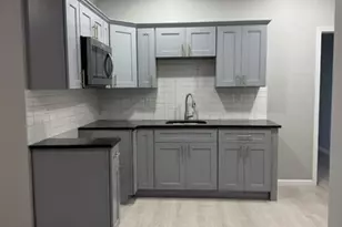 1597 Park St, Hartford, CT 06106 - Photo 3