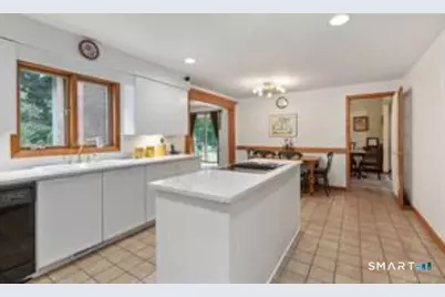 29 Pease Road, Woodbridge, CT 06525 - Photo 3