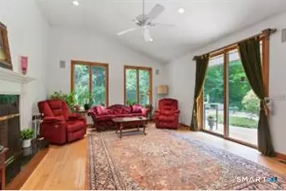 29 Pease Road, Woodbridge, CT 06525 - Photo 11