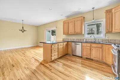 36 Pawtucket Avenue, Shelton, CT 06484 - Photo 13