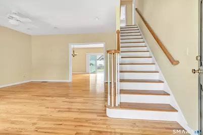 36 Pawtucket Avenue, Shelton, CT 06484 - Photo 7