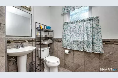 82 Leete Street, West Haven, CT 06516 - Photo 25