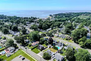 76 Woodmont Rd, West Haven, CT 06516 - Photo 5