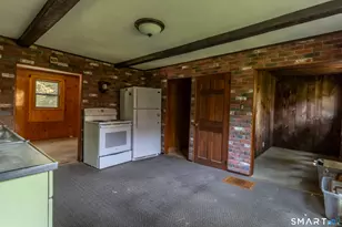 288 W High St, East Hampton, CT 06424 - Photo 31