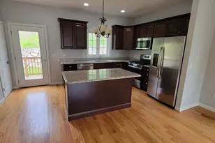 19 Oak Meadows Dr, Brookfield, CT 06804 - Photo 5