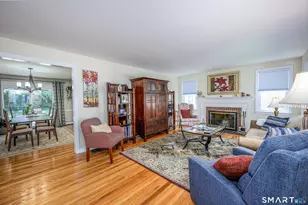25 Wright Ln, Hamden, CT 06517 - Photo 9