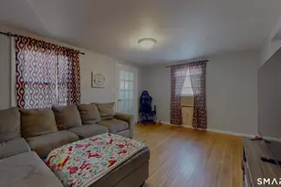 354 Edgewood Ave, Waterbury, CT 06706 - Photo 17