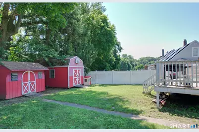 354 Edgewood Avenue, Waterbury, CT 06706 - Photo 5