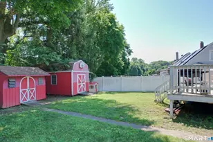 354 Edgewood Ave, Waterbury, CT 06706 - Photo 5
