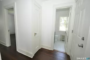 20 Mountain St, Hartford, CT 06106 - Photo 15
