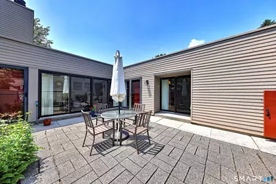 25 Charlton Hill Road #25, Hamden, CT 06518 - Photo 3