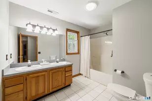91 Ford St, Ansonia, CT 06401 - Photo 25