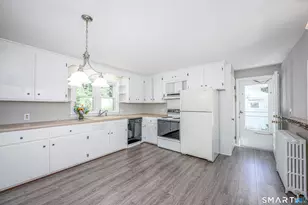 48 Home Pl, Branford, CT 06405 - Photo 15