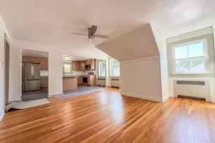 14 Pease Ave, Middletown, CT 06457 - Photo 3