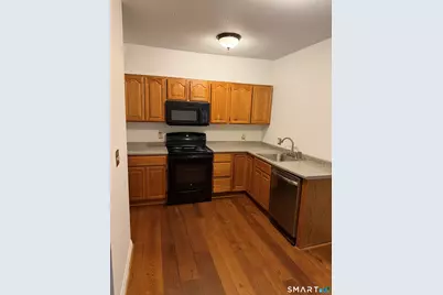 39 Congress Street #A, Hartford, CT 06114 - Photo 7
