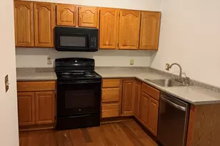 39 Congress St, Hartford, CT 06114 - Photo 7