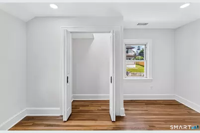 625 Hawley Avenue, Bridgeport, CT 06606 - Photo 33