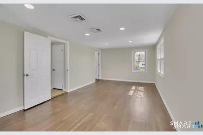 822 Slater Road, New Britain, CT 06053 - Photo 15