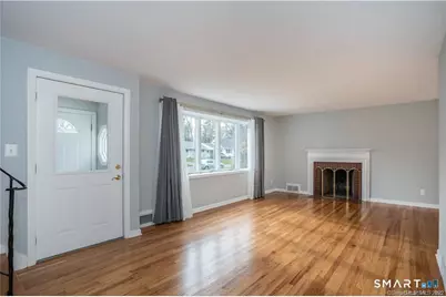 34 John Smith Drive, West Hartford, CT 06107 - Photo 5