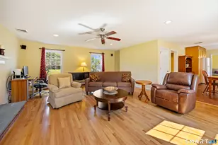 39 Old Farm Rd, Plymouth, CT 06786 - Photo 9