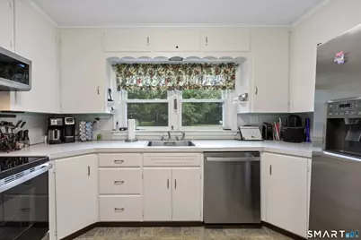 121 Coe Road, Wolcott, CT 06716 - Photo 9