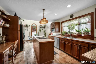 604 Brownstone Ridge, Meriden, CT 06451 - Photo 13