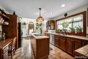 604 Brownstone Ridge, Meriden, CT 06451 - Photo 13