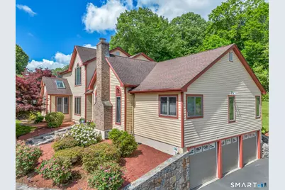 604 Brownstone Ridge, Meriden, CT 06451 - Photo 3
