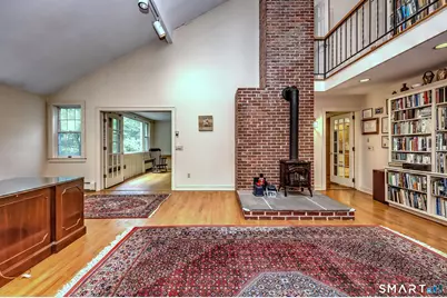 692 Elm Street, Monroe, CT 06468 - Photo 11