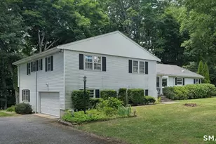 32 Arbor Rd, Stamford, CT 06903 - Photo 3
