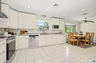 32 Arbor Rd, Stamford, CT 06903 - Photo 7