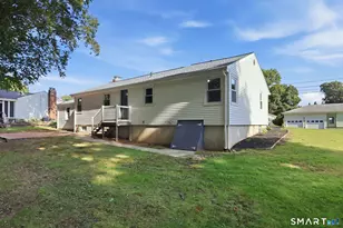 156 Robin Hill Rd, Meriden, CT 06450 - Photo 3