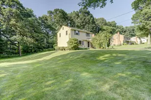 102 Ralph Rd, Manchester, CT 06042 - Photo 7