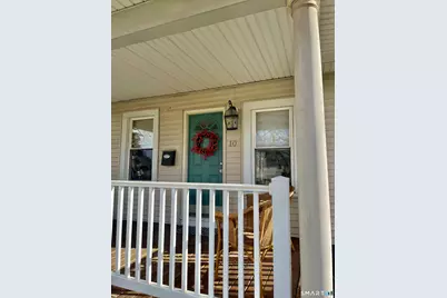 10 Cottage Street, Windsor, CT 06095 - Photo 13