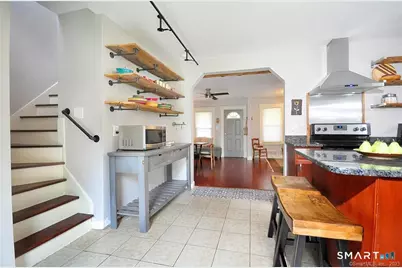 10 Cottage Street, Windsor, CT 06095 - Photo 5