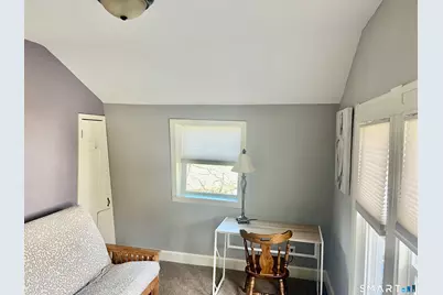10 Cottage Street, Windsor, CT 06095 - Photo 9