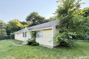 23 Cathryn St, New Milford, CT 06776 - Photo 7