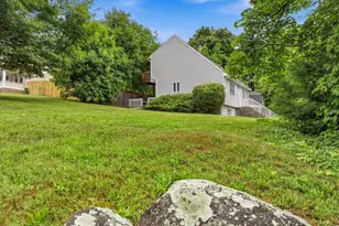6 Sunnyside Ave, Hamden, CT 06518 - Photo 27
