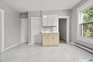 30 N Walnut St, Waterbury, CT 06704 - Photo 9