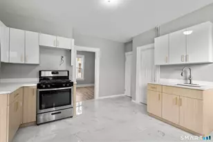 30 N Walnut St, Waterbury, CT 06704 - Photo 5