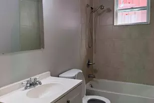 62-64 Bedford St, Hartford, CT 06120 - Photo 13