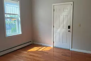62-64 Bedford St, Hartford, CT 06120 - Photo 9