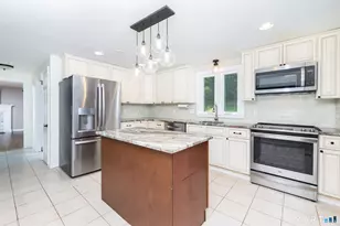 47 Paper Chase Trail, Avon, CT 06001 - Photo 11