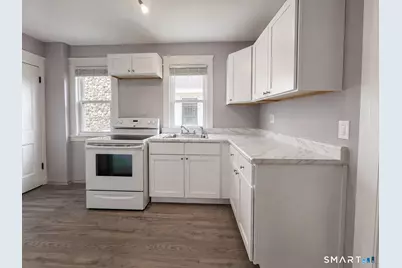 132 Clinton Street, Waterbury, CT 06710 - Photo 7