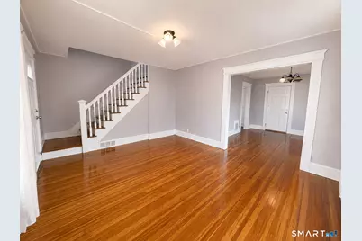 132 Clinton Street, Waterbury, CT 06710 - Photo 5