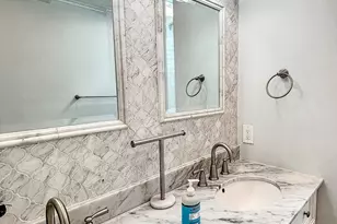 120 Pilgrim Dr, Greenwich, CT 06831 - Photo 25