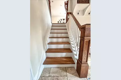 120 Pilgrim Drive, Greenwich, CT 06831 - Photo 7