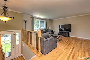 19 Lance Ln, Milford, CT 06460 - Photo 5