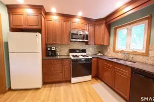 141 Constitution St, Wallingford, CT 06492 - Photo 19